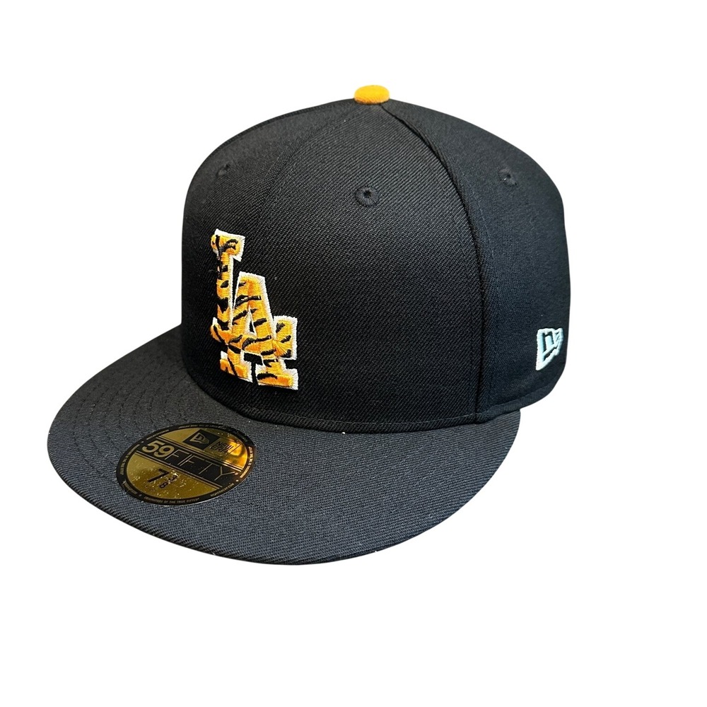 Los Angeles Dodgers New Era 59FIFTY Hat 7 3/8 Black Wool Tiger Stripe New